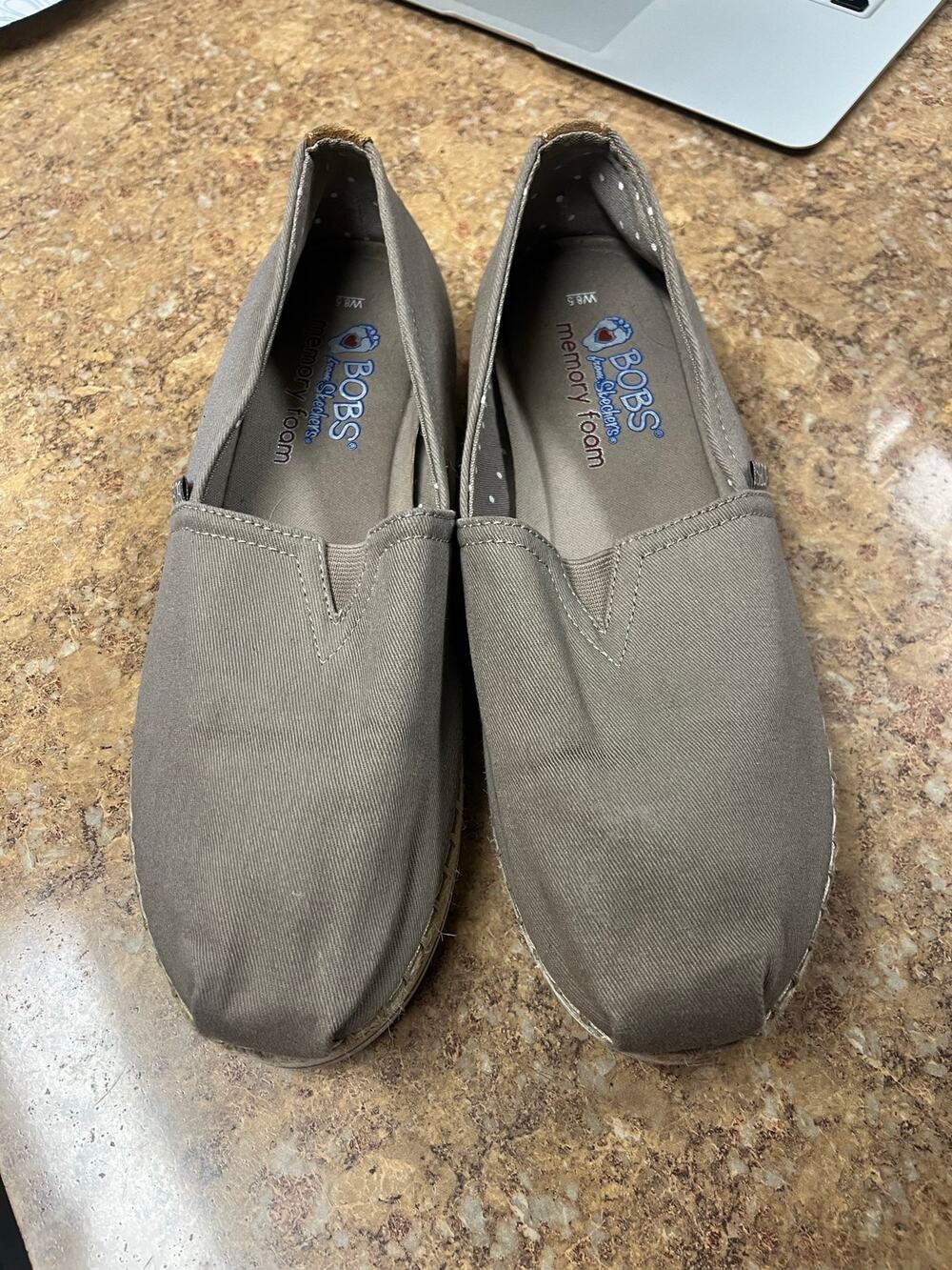 Bobs by Skechers women’s shoes size 8 1/2